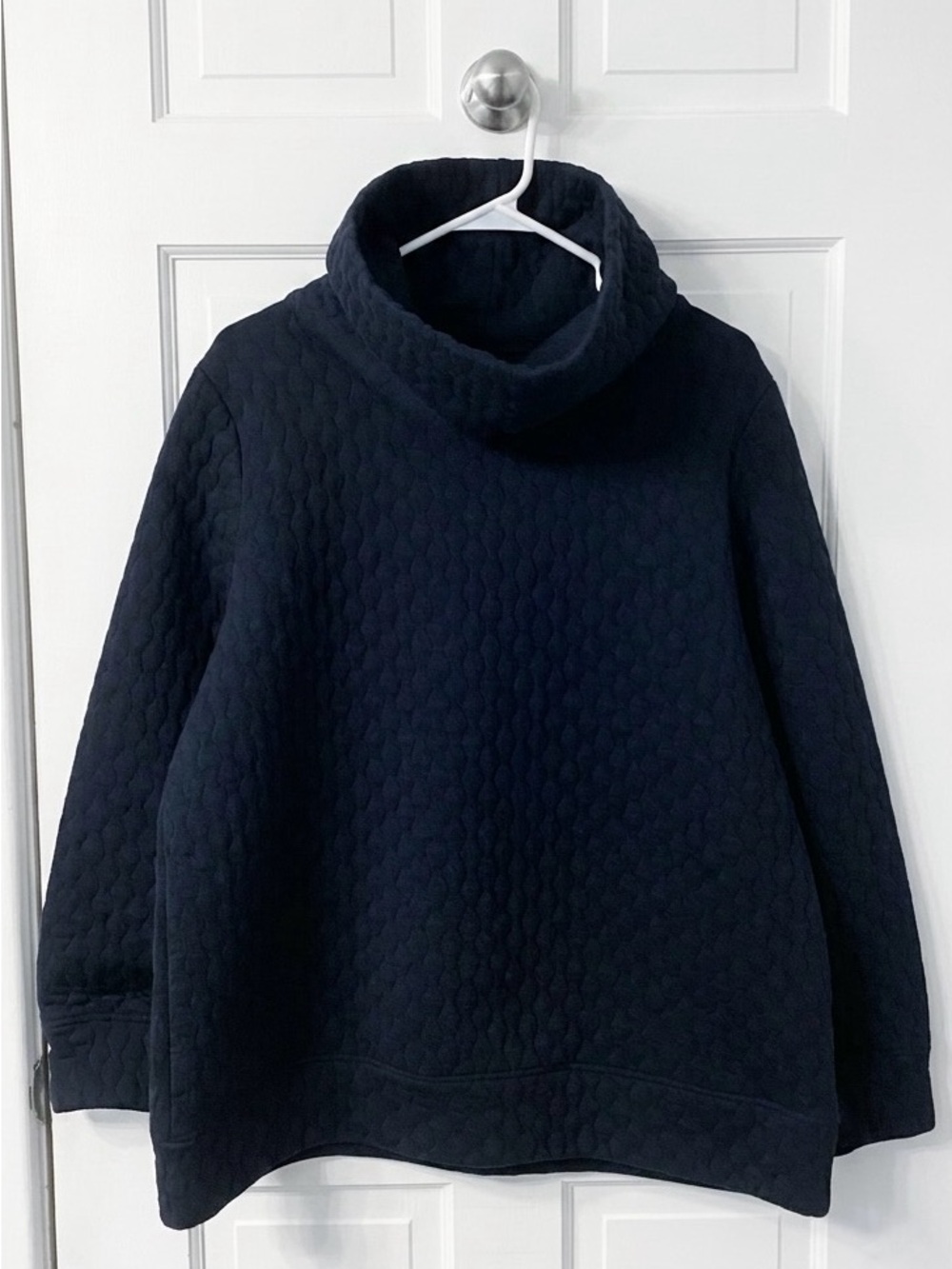 Quilted Turtleneck Pullover Sweater Black